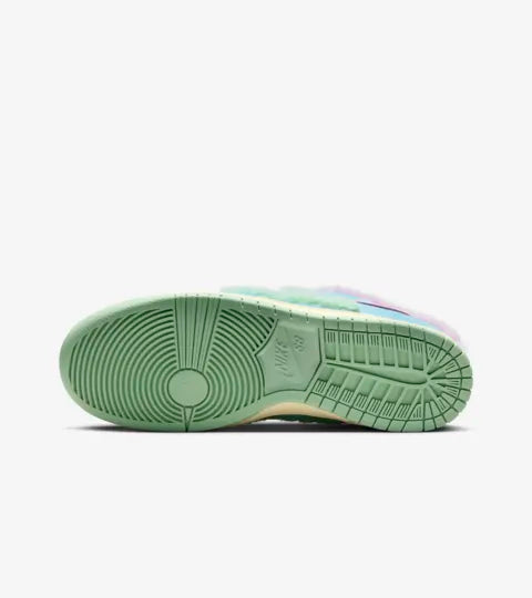 Nike Dunk Low SB "Verdy Visty" - CBM-KICKS.RO