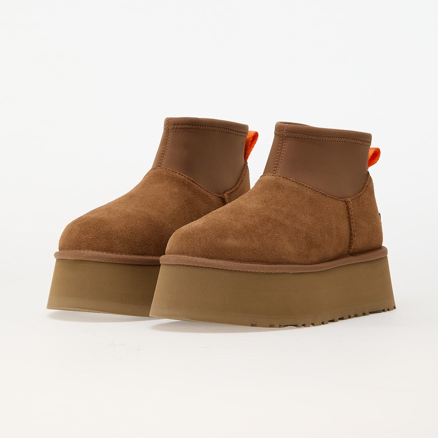 UGG Classic Mini Dipper Puffer "Chestnut" - CBM-KICKS.RO