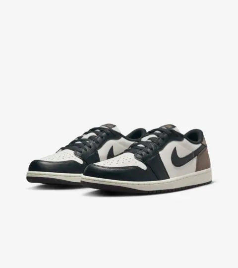 Air Jordan 1 Low OG "Mocha" - CBM-KICKS.RO