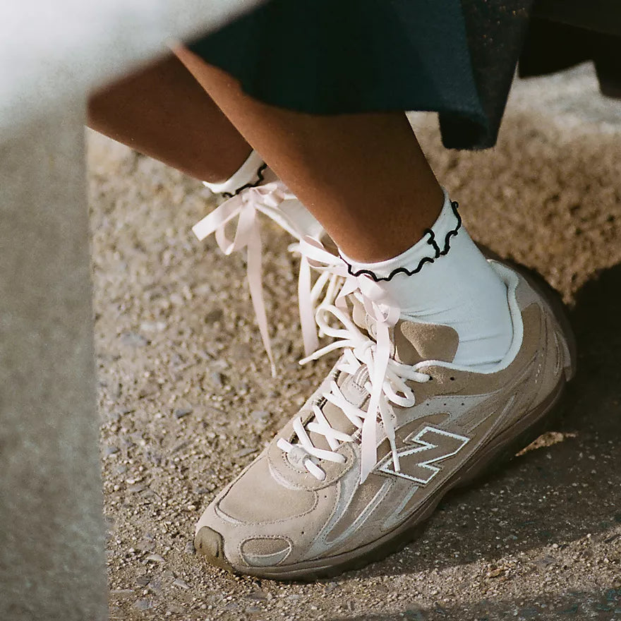 New Balance 204L "Mushroom" - CBM-KICKS.RO