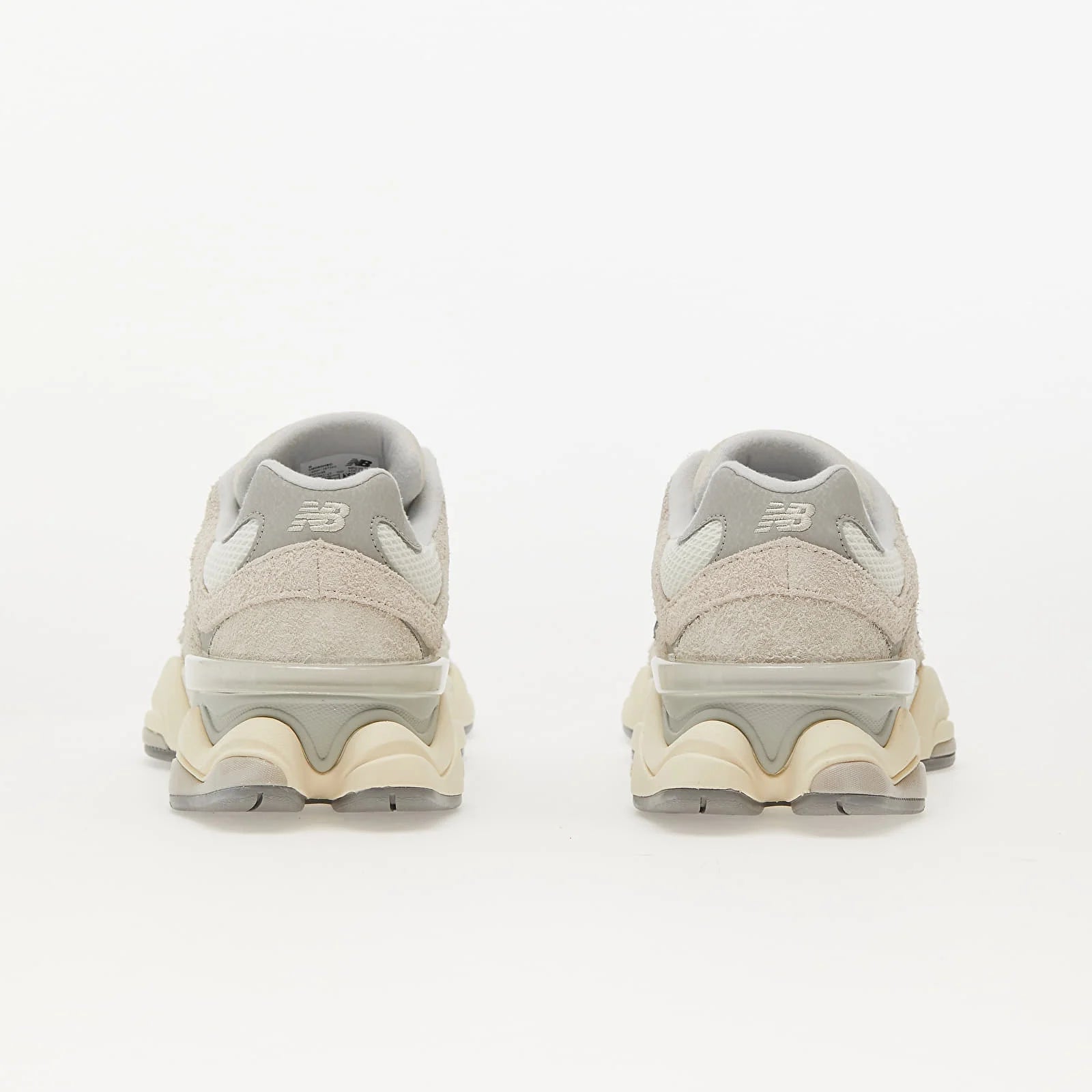 New Balance 9060 "Moonbeam Sea Salt" - CBM-KICKS.RO