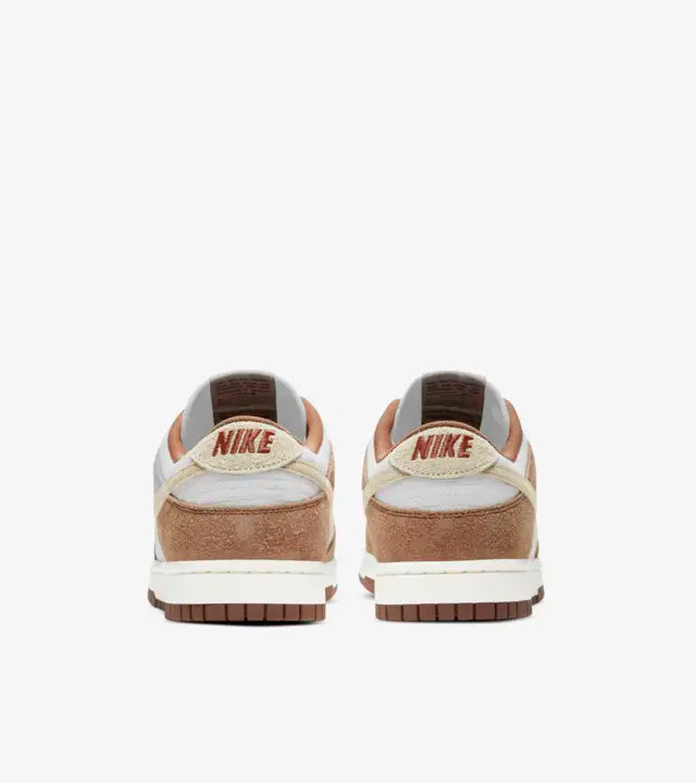Nike Dunk Low "Medium Curry" - CBM-KICKS.RO