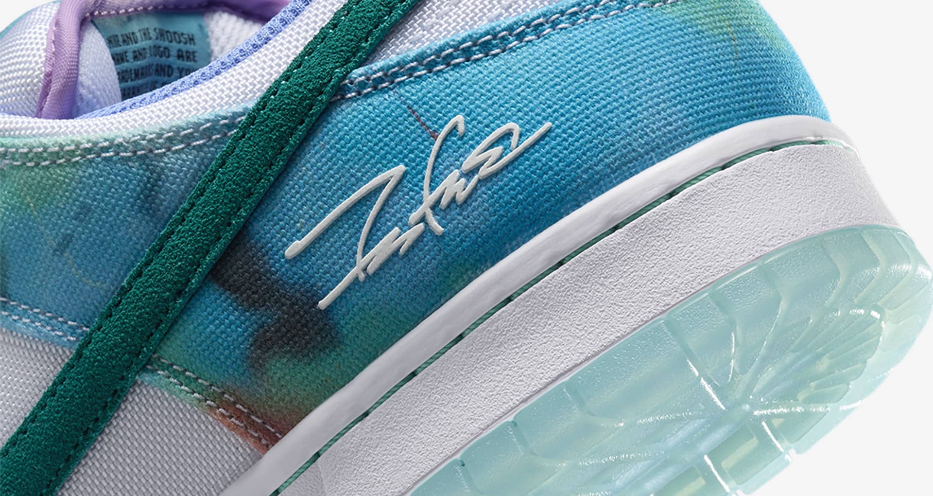 Nike Dunk Low SB "Futura Laboratories" - CBM-KICKS.RO