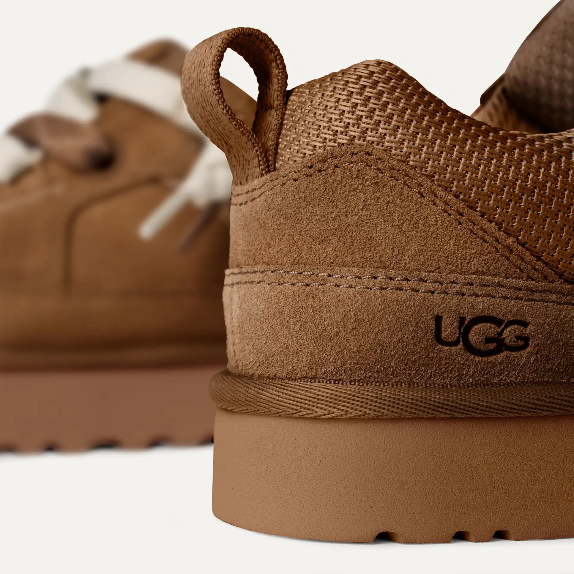 UGG Lo Lowmel "Chestnut" - CBM-KICKS.RO