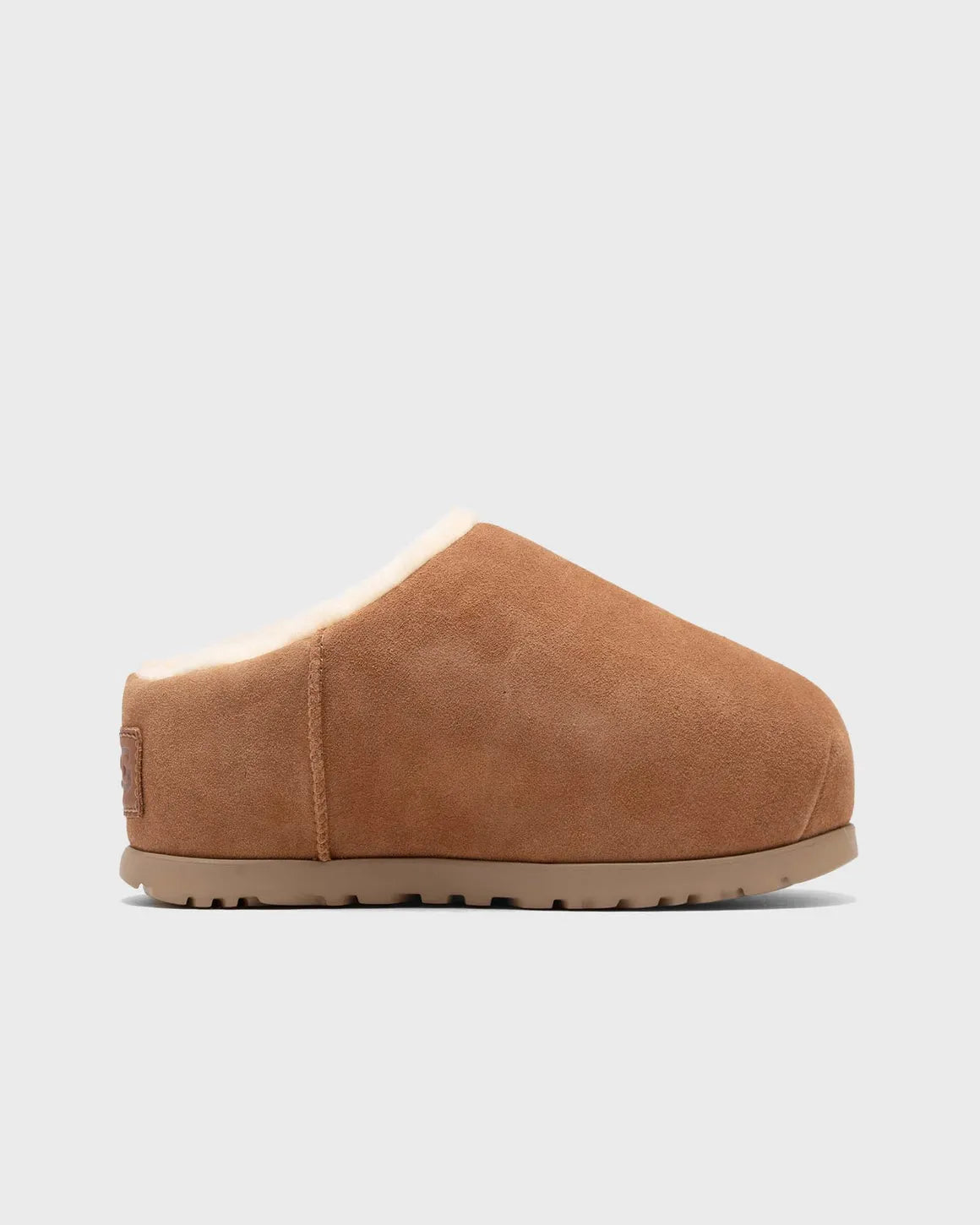UGG Pumped Slide "Chestnut" - CBM-KICKS.RO