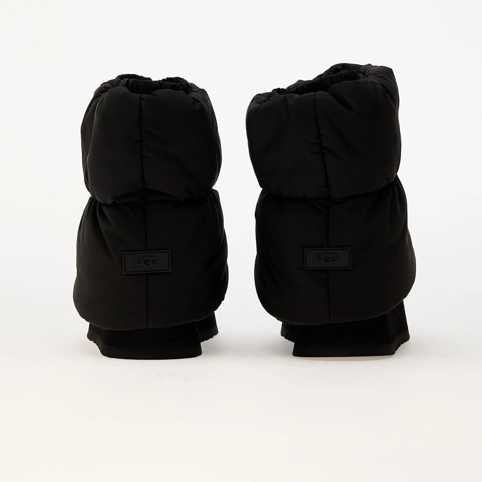 UGG Classic Mini Dipper Puffer "Black" - CBM-KICKS.RO